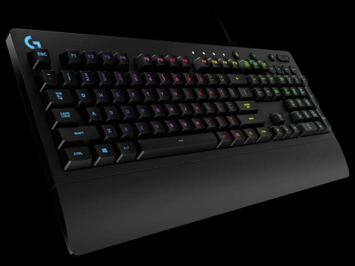 Teclado Gamer Logitech G213 Prodigy RGB (920-008086)