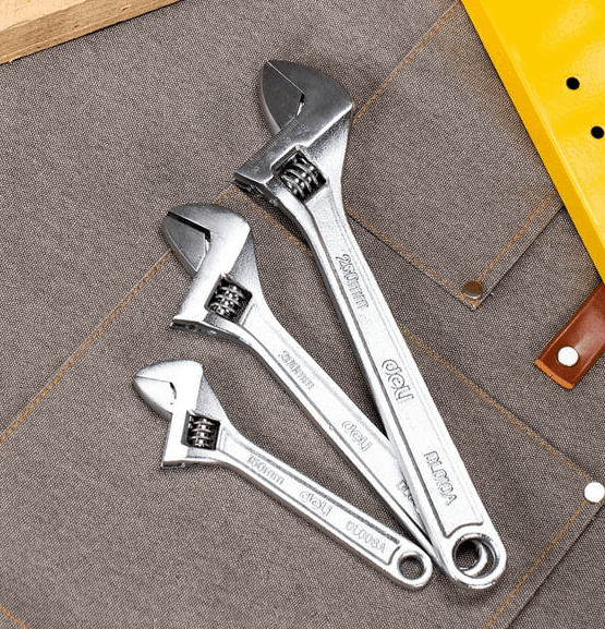 Llave Ajustable 8" Deli (DL008A)